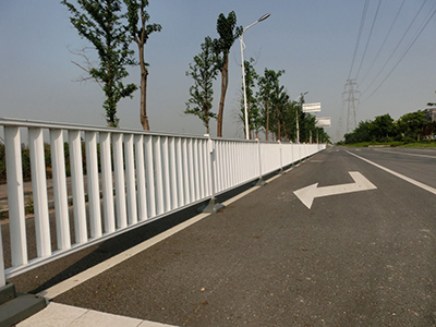 道路锌钢护栏